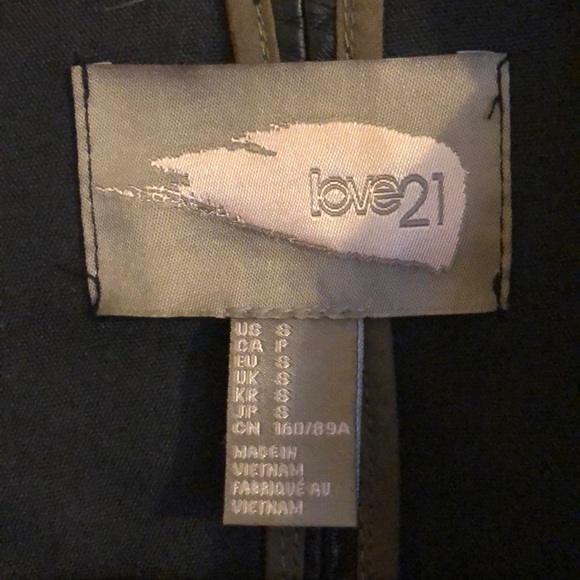 Jacket - Picture 3 of 3